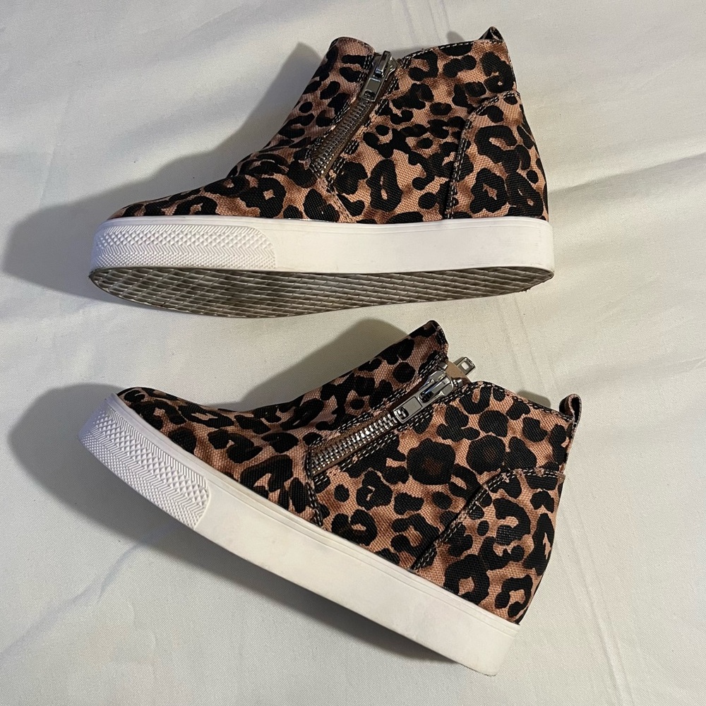 Steve Madden Leopard Print Women's Ankle Boots - Picture 5 of 14